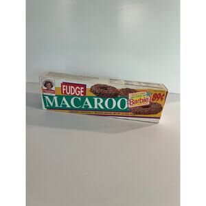 Vintage Little Debbie Promotional Barbie Fudge Macaroo Box 1994 JL
